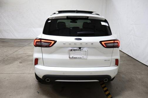 2025 Ford Escape ST-Line Elite