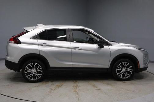 2023 Mitsubishi Eclipse Cross LE