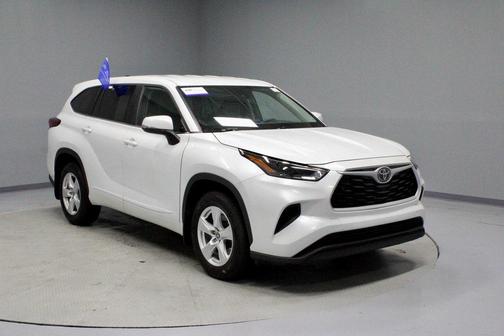 2023 Toyota Highlander L
