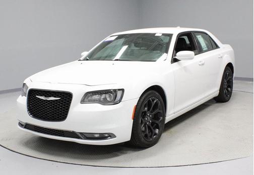 2019 Chrysler 300 S
