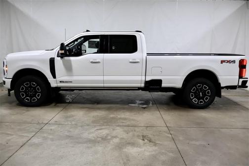 2026 Ford F-250 Platinum