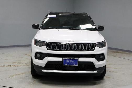 Bright White Clearcoat 2025 Jeep Compass LIMITED