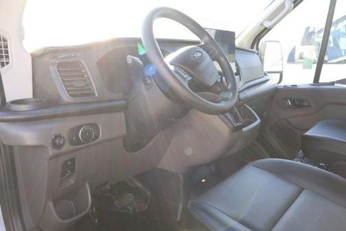 2026 Ford Transit-250 148 WB Medium Roof Cargo