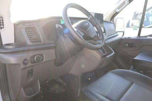 2026 Ford Transit-250 148 WB Medium Roof Cargo