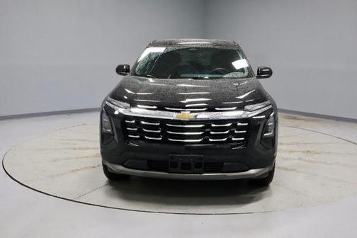 Mosaic Black Metallic 2025 Chevrolet Equinox LT