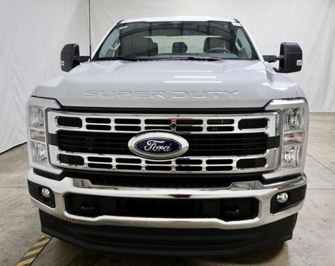 2026 Ford F-350 XLT