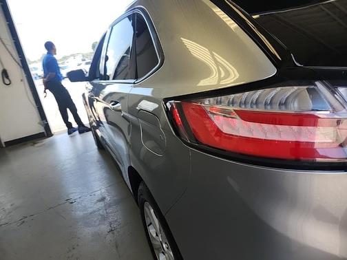 2023 Ford Edge SE