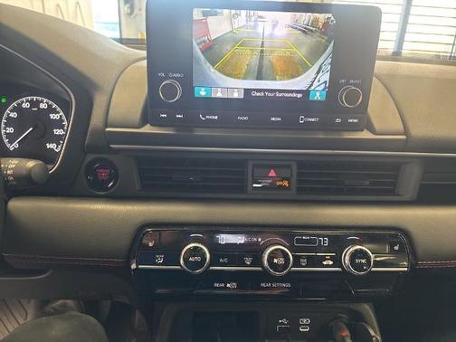 Lunar Silver Metallic 2025 Honda Pilot SPORT