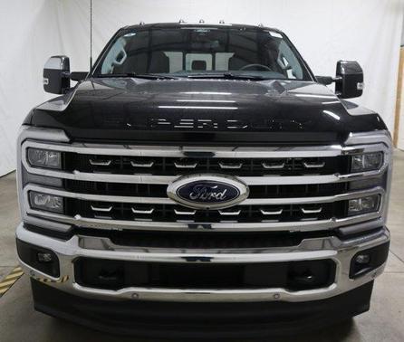 2025 Ford F-350 Lariat Super Duty