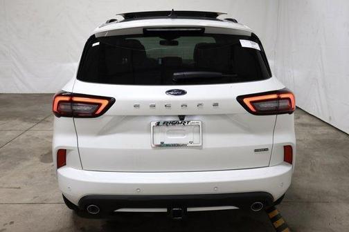 2025 Ford Escape ST-Line Elite