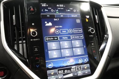 Crystal Black Silica 2023 Subaru Ascent LIMITED 7-PASSENGER