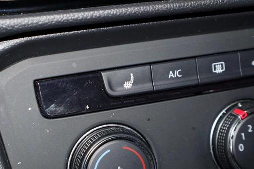 2022 Volkswagen Taos 1.5T S