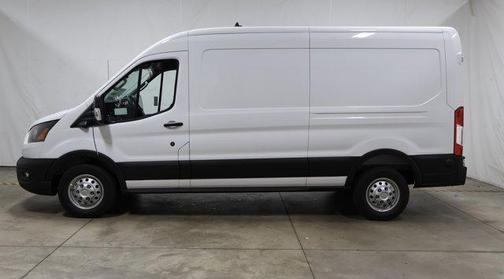 2025 Ford Transit-250 148 WB Medium Roof Cargo