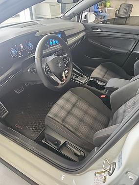 2024 Volkswagen Golf GTI 2.0T S