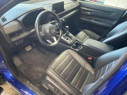 Still Night Pearl 2025 Honda CR-V SPORT-L