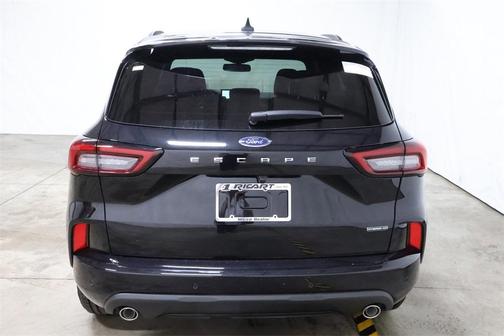 2025 Ford Escape ST-Line Elite