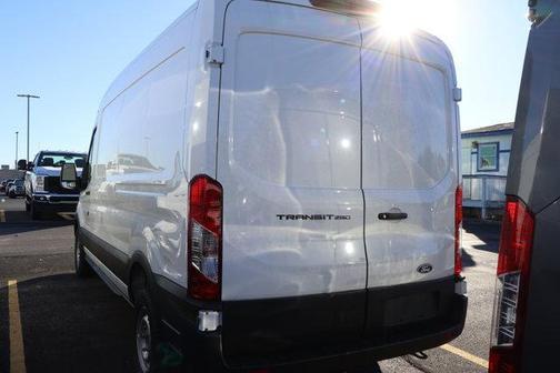 2026 Ford Transit-250 148 WB Medium Roof Cargo