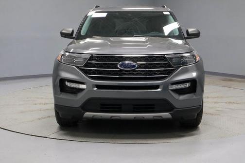 CARBONIZED GRAY METALLIC 2024 Ford Explorer XLT