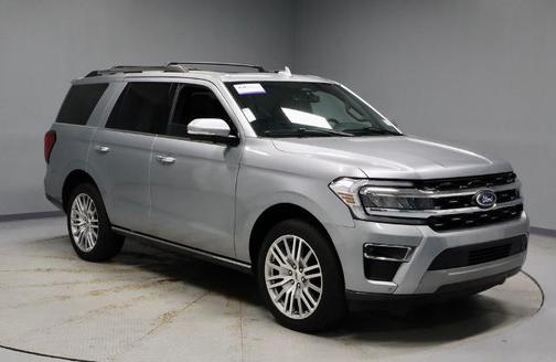 ICONIC SILVER METALLIC 2024 Ford Expedition LIMITED