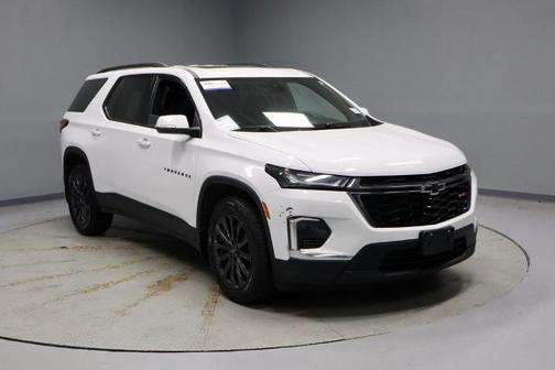 Summit White 2023 Chevrolet Traverse RS