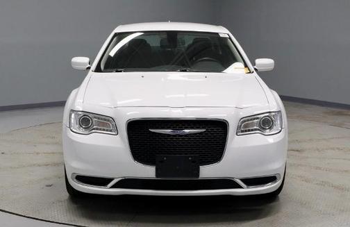 2022 Chrysler 300 TOURING