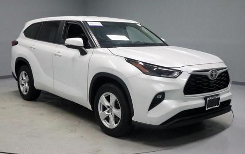 2023 Toyota Highlander LE