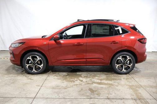 2025 Ford Escape ST-Line Elite