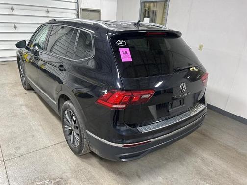 2024 Volkswagen Tiguan 2.0T WOLFSBURG