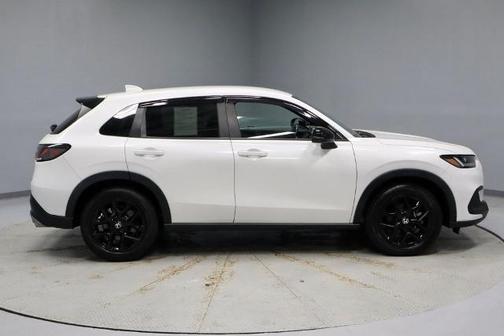 Platinum White Pearl 2023 Honda HR-V SPORT