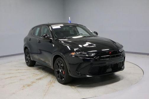 8 BALL 2024 Dodge Hornet R/T