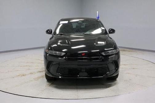 8 BALL 2024 Dodge Hornet R/T