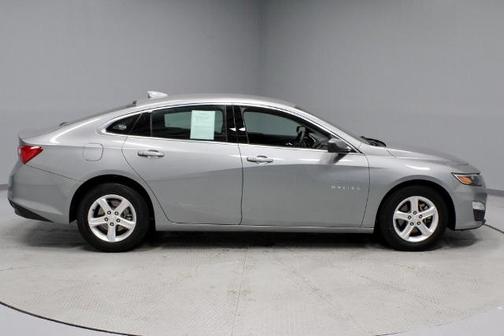 2024 Chevrolet Malibu LT W/1LT