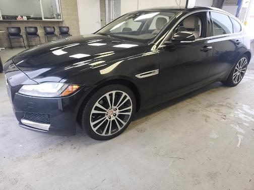 2020 Jaguar XF 30T PRESTIGE