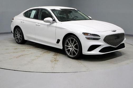 White 2024 Genesis G70 2.5T