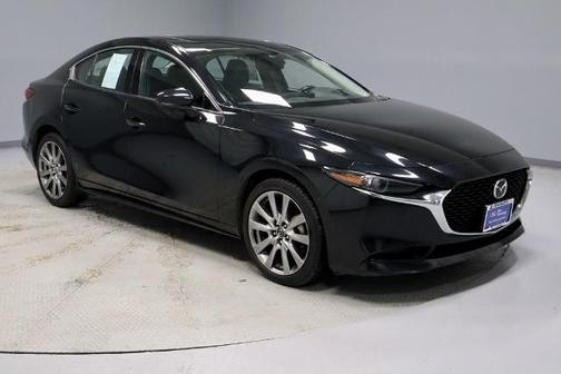 2022 Mazda Mazda3 PREMIUM