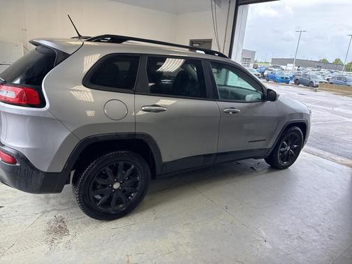 2014 Jeep Cherokee Altitude