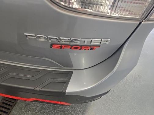 Ice Silver Metallic 2019 Subaru Forester SPORT