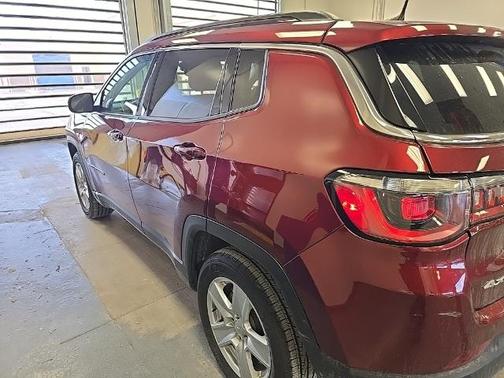 2022 Jeep Compass LATITUDE