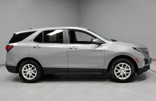 Sterling Gray Metallic 2024 Chevrolet Equinox LT