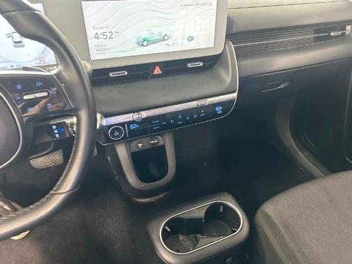 Cyber Gray 2024 Hyundai IONIQ 5 SE