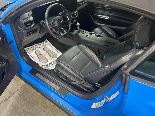 GRABBER BLUE METALLIC 2025 Ford Mustang ECOBOOST PREMIUM