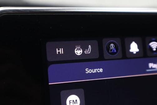 Bright White Clearcoat 2024 Jeep Compass LIMITED