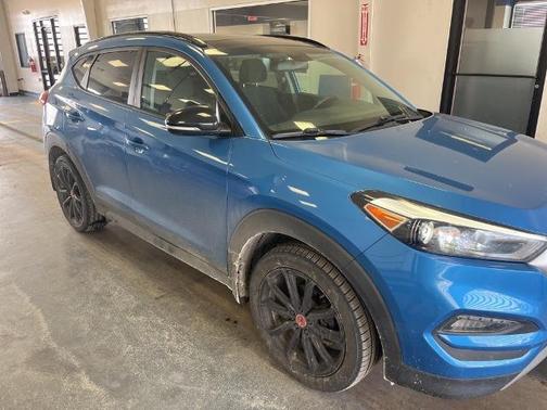 2017 Hyundai TUCSON NIGHT