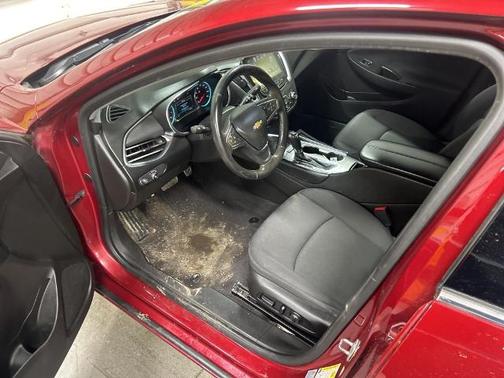 2017 Chevrolet Malibu LT W/1LT