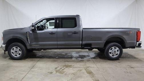 2025 Ford F-350 XLT