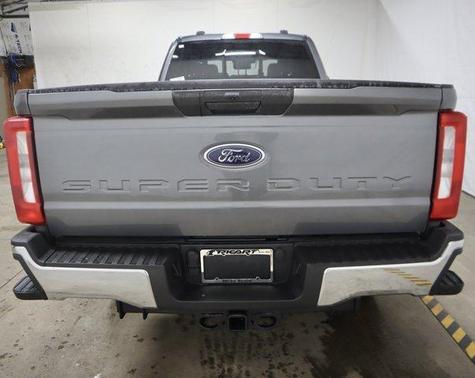 2025 Ford F-350 XLT