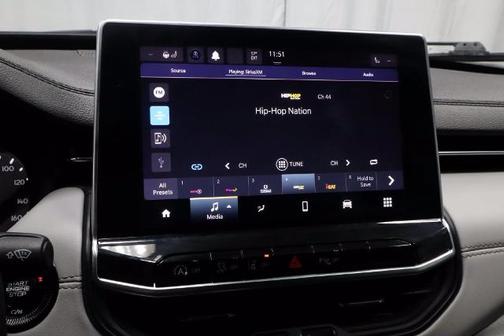 Diamond Black 2023 Jeep Compass LIMITED