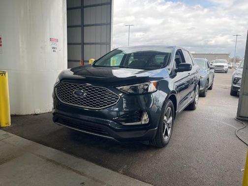 STONE BLUE METALLIC 2024 Ford Edge SEL