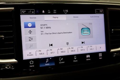 Diamond Black 2024 Chrysler Pacifica TOURING L