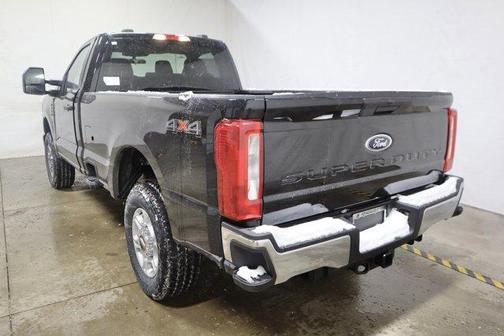 2025 Ford F-250 XLT